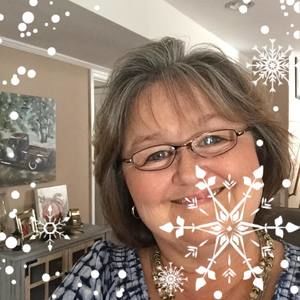 Meet your Posher, Debbie